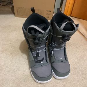 Salomon Snowboard Boot 9.5